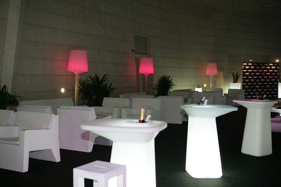 VONDOM RGB LED NOMA HIGH TABLE